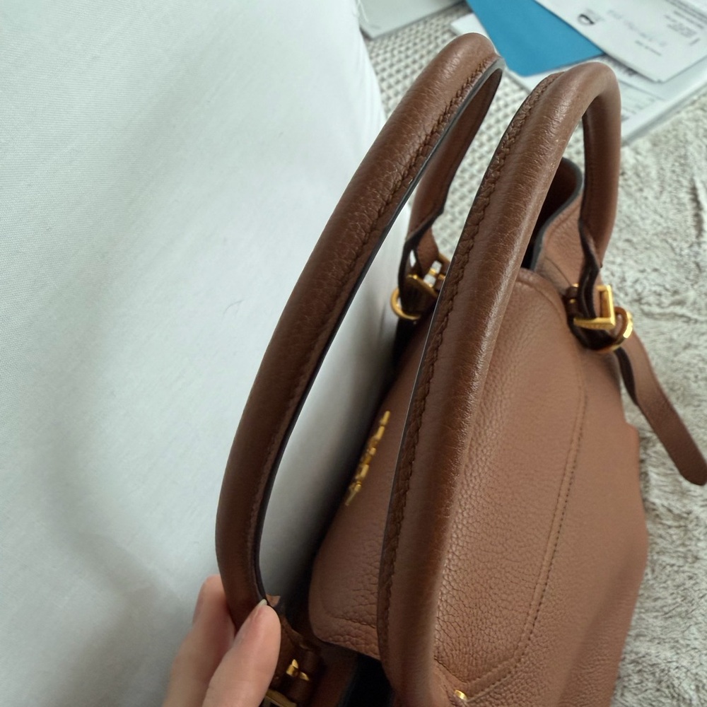 Authentic Prada Caramel Vitello Leather Satchel with Gold Hardware - Picture 3 of 9